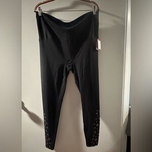 NWT SPANX - 3X Black Leggings with Stars